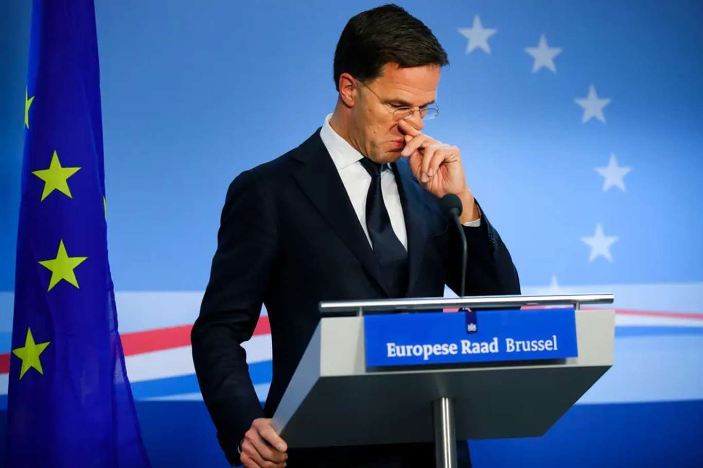 Hollanda'da 15 Aralık'ta yürürlüğe giren Covid-19 tedbirleri 2 Mart'a kadar uzatıldı Hollanda'da 15 Aralık'ta yürürlüğe giren Covid-19 tedbirleri 2 Mart'a kadar uzatıldı
